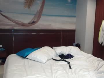 Nude cam couple hotthai4u image #2225439