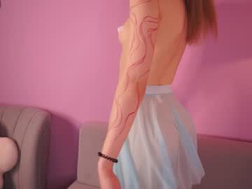 Nude cam girl alisia_spinnet image #6138702