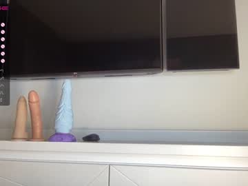 Nude cam girl candysfox image #1546228