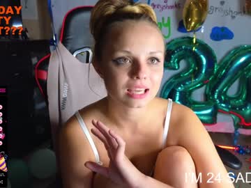 Nude cam girl misss_viki image #4942071