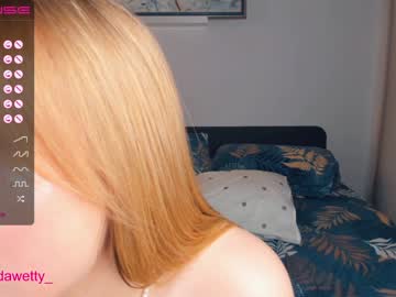 Nude cam girl sun_shiiine image #4628226