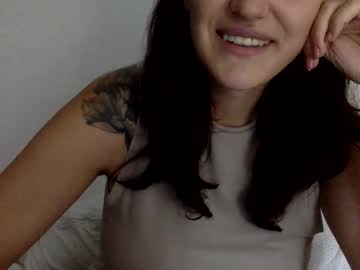deedee_9 nude girls camming