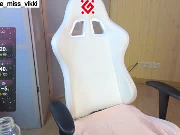 Nude cam girl misss_viki image #5651043