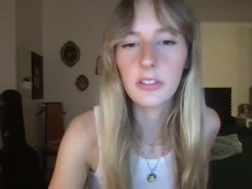 Nude cam girl sugahbunny image #3039574