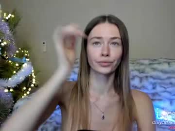 Nude cam girl oksanafedorova image #6000226