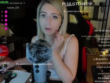 Nude cam girl kimilee22 image #2114004