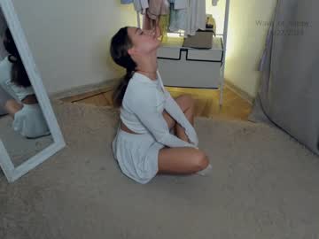 Nude cam girl wave_of_happy_ image #5865763