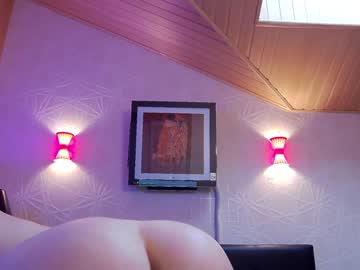 Nude cam girl immature_babyy image #932227