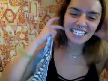 Nude cam girl ella_boo image #685617