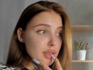 Nude cam girl julymoments image #6475040