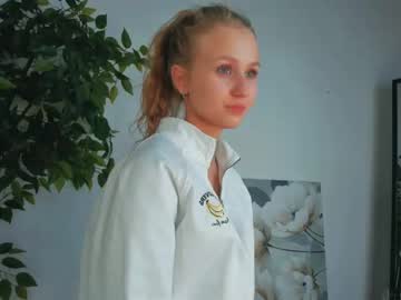 Nude cam girl merciaembry image #6175532