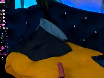 Nude cam girl mayla_collen image #2250143