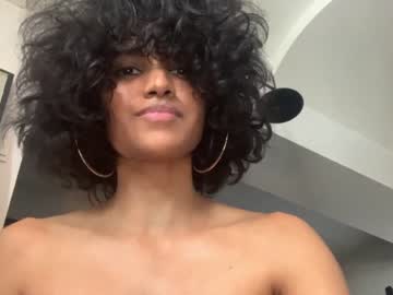 Nude cam girl mariyya image #4114516