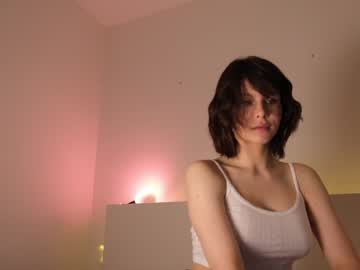 Nude cam girl reei__ image #5080804