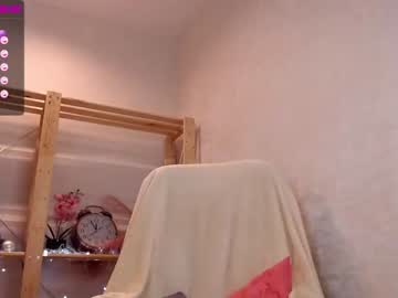 Nude cam girl mila_kimm image #3664838