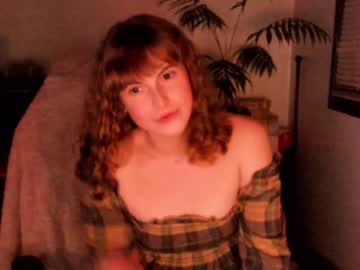 Nude cam girl olivia8697 image #4501315