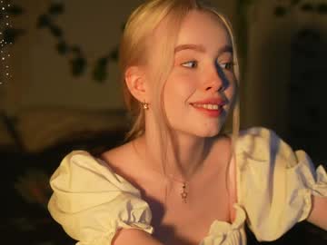 Nude cam girl mother__of__dragons image #5637224