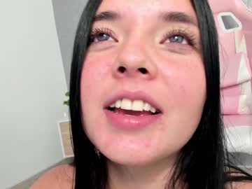 Nude cam girl pavlovacoluccii_ image #1926437
