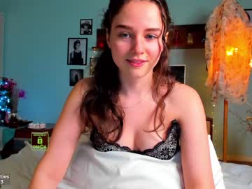 Nude cam girl demurelixir image #3590394