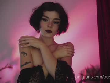Nude cam girl auddicted image #176703