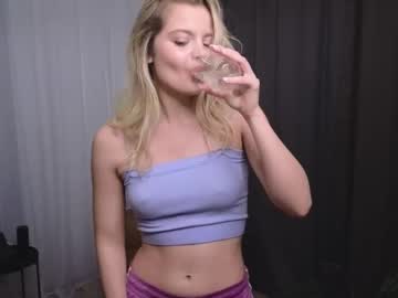 Nude cam girl kendrabrinson image #6943793