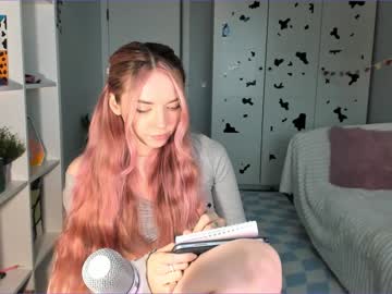 Nude cam girl thisisamelia image #4267921