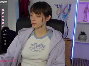 Nude cam girl agelina_summer image #4368377