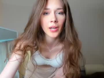 Nude cam girl willa_williams image #2166452