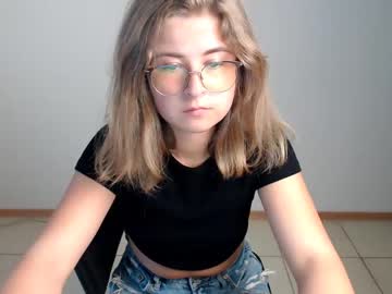 Nude cam girl daddys_school_girl_ image #1809320