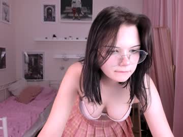 Nude cam girl nansy_wolly image #2557656