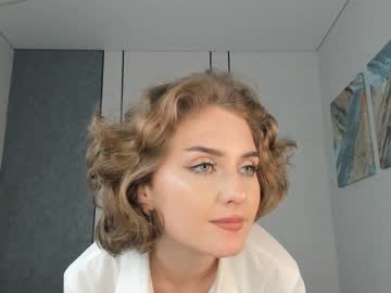 Nude cam girl lyncolbourne image #6845537
