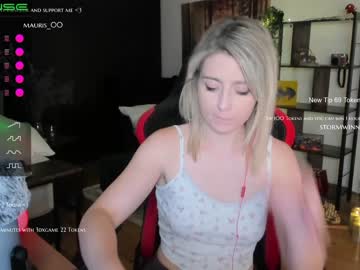 Nude cam girl kimilee22 image #2112377