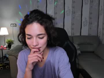 Nude cam girl ella_flare image #2629656