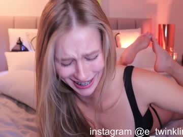 Nude cam girl ella_twinkle image #5416335