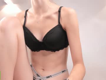 Nude cam girl darling_dreamer image #5018297