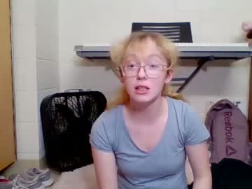 Nude cam girl blonde_katie image #5790837