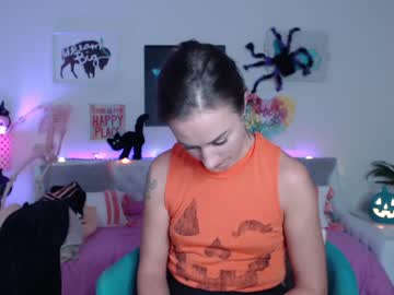 Nude cam girl holihurricane image #2904414