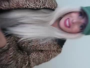 Nude cam girl catberg image #3108830