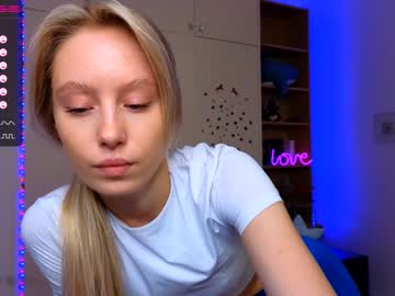 Nude cam girl callme_star image #4207918