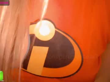 Nude cam girl gummy_bear7 image #970116