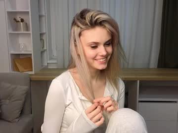 catecrago nude girls camming