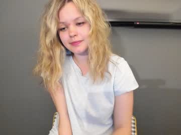 Nude cam girl dianaholiday image #2572090