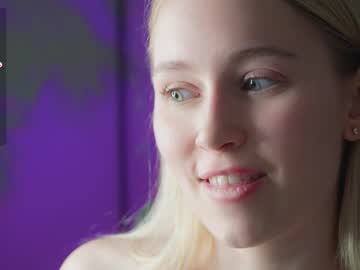 Nude cam girl sonyaericsson image #6837745