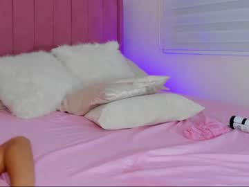 Nude cam girl veroniqe_lounge image #2902867
