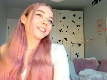 Nude cam girl thisisamelia image #4282546