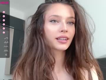 Nude cam girl isia_slay image #1599401