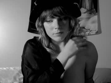 Nude cam girl sisypheanlove image #5711176
