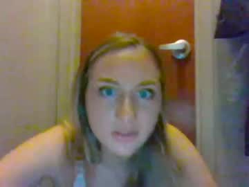 Nude cam girl kyleighhh image #548590