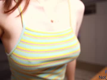 Nude cam girl _blackbee_ image #2995450