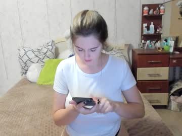 Nude cam girl emmika_ image #2635840
